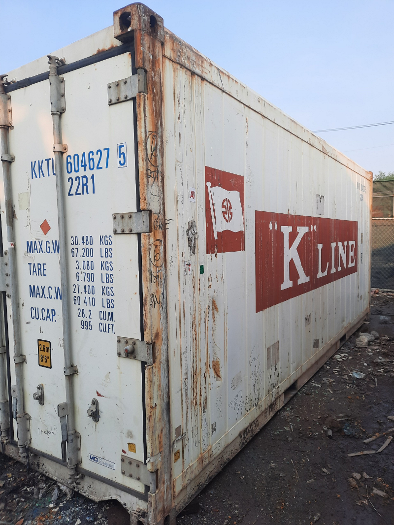 container lạnh 20RF chứa hàng - Tung Tăng