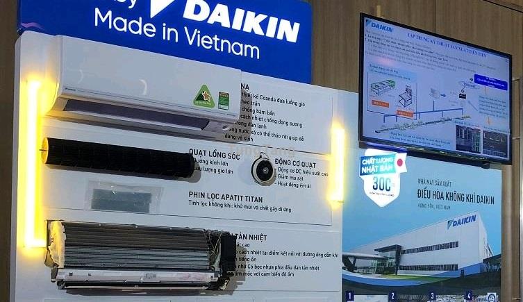 Điểm nổi bật của máy treo tường Daikin FTKB - Tung Tăng