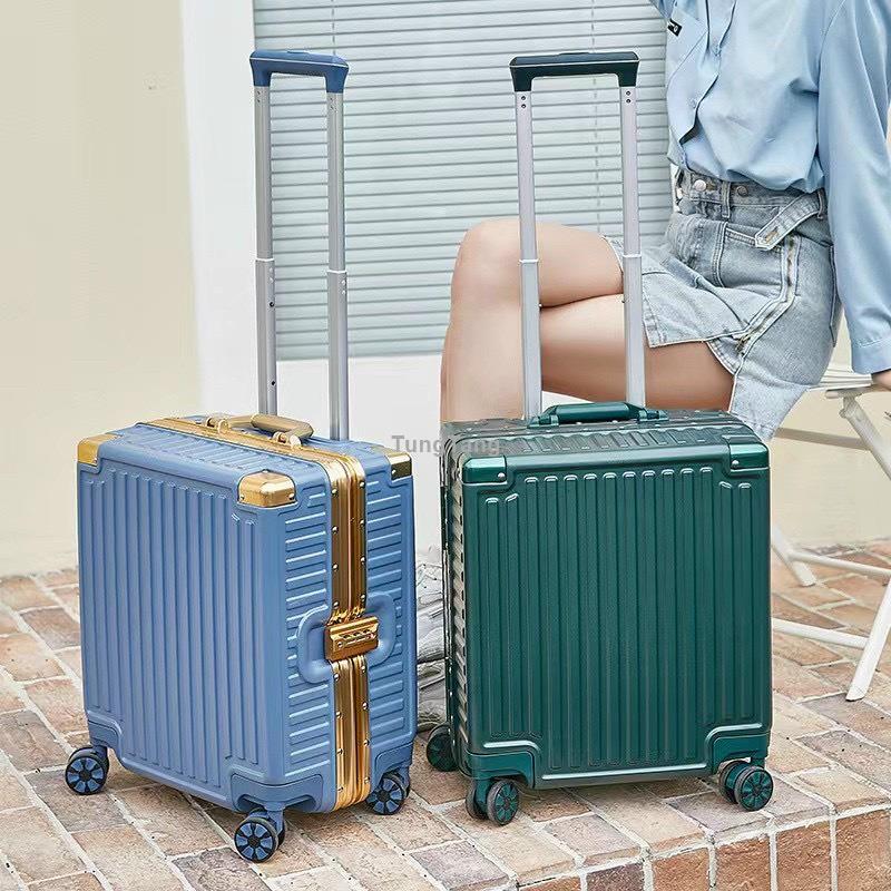 vali siêu gọn gàng  tiện lợi cho những chuyến bay - Tung Tăng