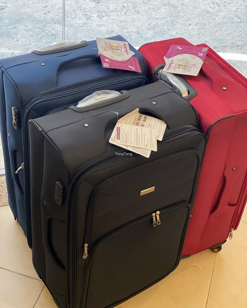 vali vải là lựa chọn tuyệt vời cho những bạn đi nước ngoài - Tung Tăng