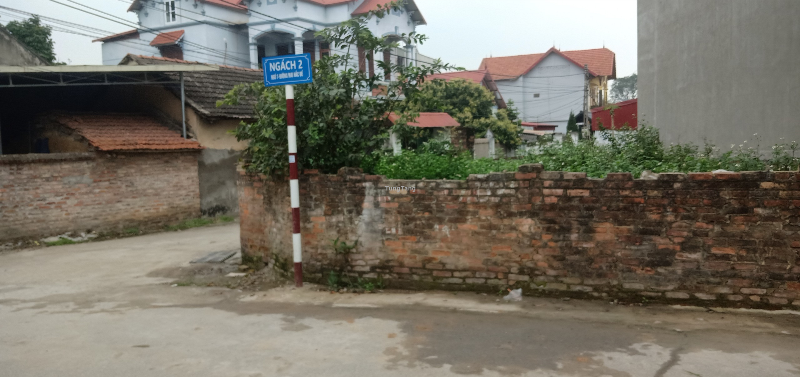 Cần bán lô đất đẹp tại xóm Chùa- Định Trung với giá cực sốc