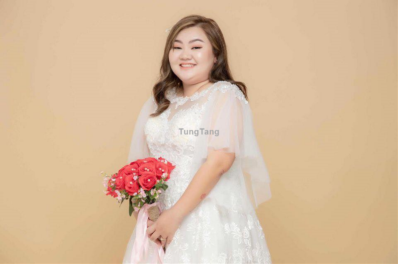 Tiệm cho thuê Áo cưới Bigsize Tròn Xinh - Tung Tăng