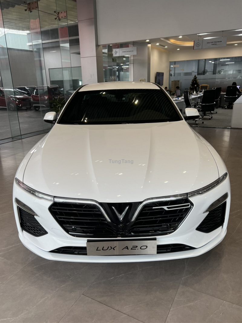 xe lux A 2022