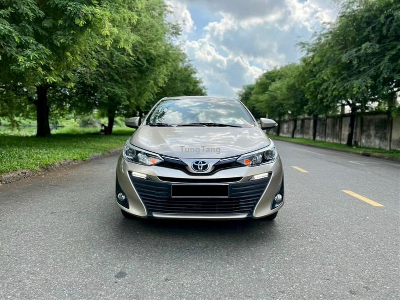 Toyota Vios 2019, số tự động, dòng G, màu vàng cát - Tung Tăng